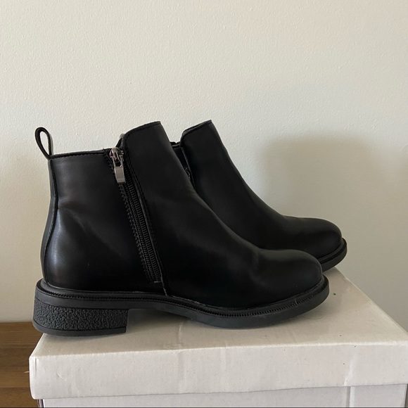 Zipper boots - Picture 4 of 7